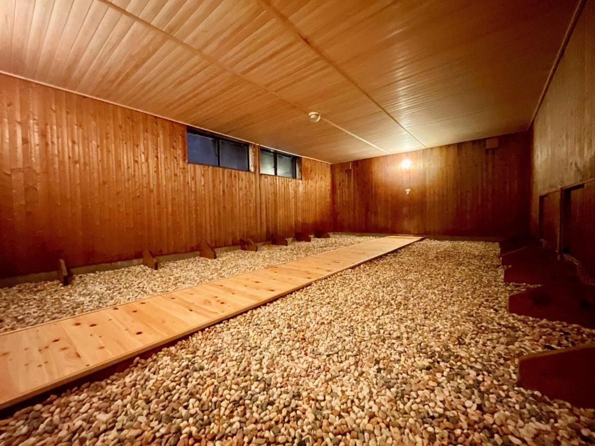Amis Droles Hotel Kawazu Buitenkant foto